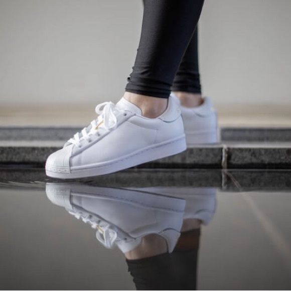 ADIDAS - Picture 8 of 10